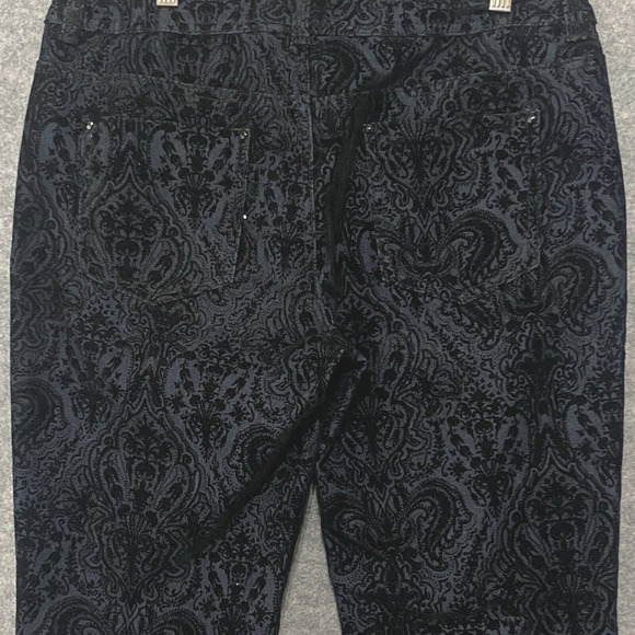 Chicos Paisley Jeans Womens Sz 1 US 8 Black Velvet Textured Stretch Party‎ - Picture 4 of 10